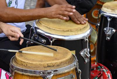 Jansa Moto djembe- percussiegroep